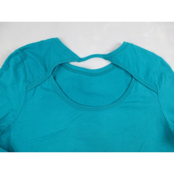 Disney Shirt Womens Medium Green Mickey Mouse Long Sleeve Key Hole‎ Casual* - Picture 5 of 9